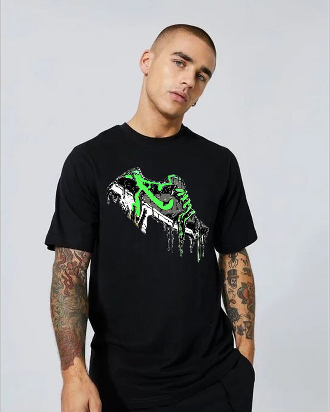 DBIK Relaxed Fit T-shirt