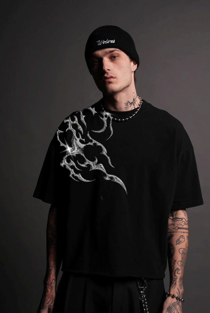 Downshoulder black t-shirt